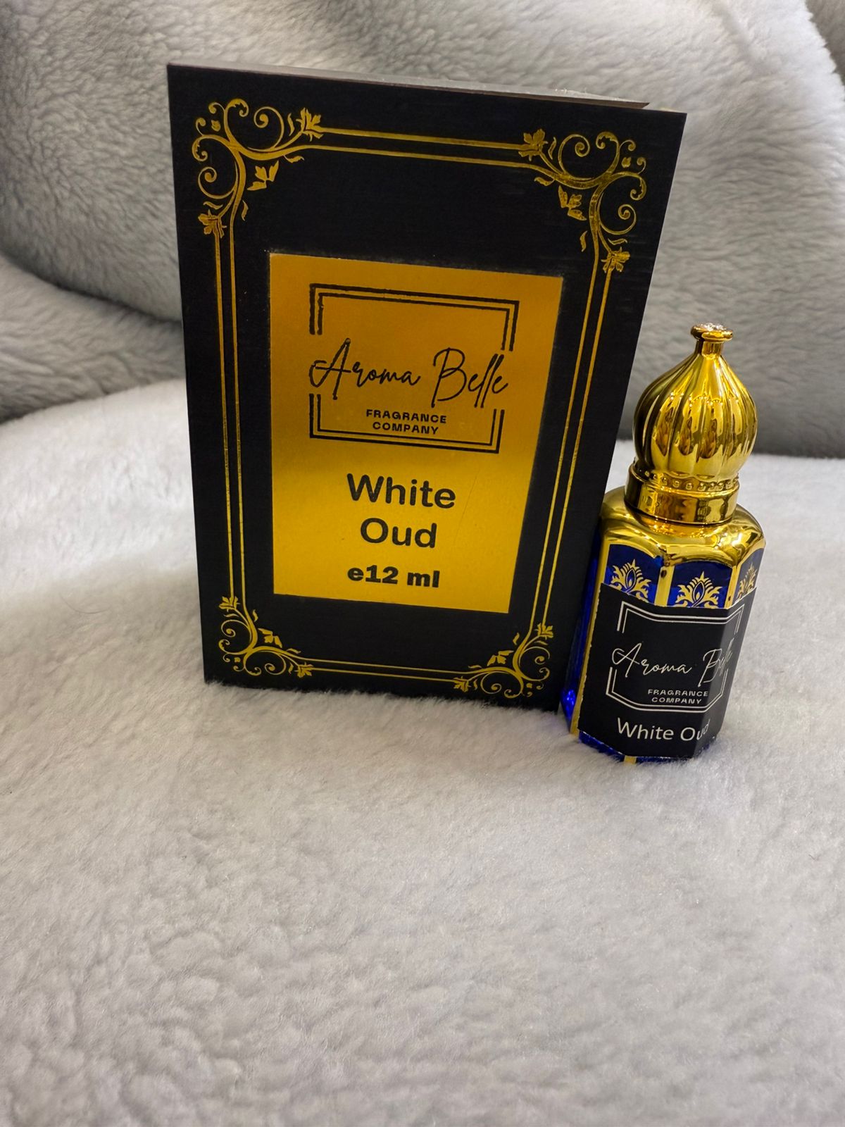 White Oud by Aroma Belle – The Essence of Purity in Every Drop